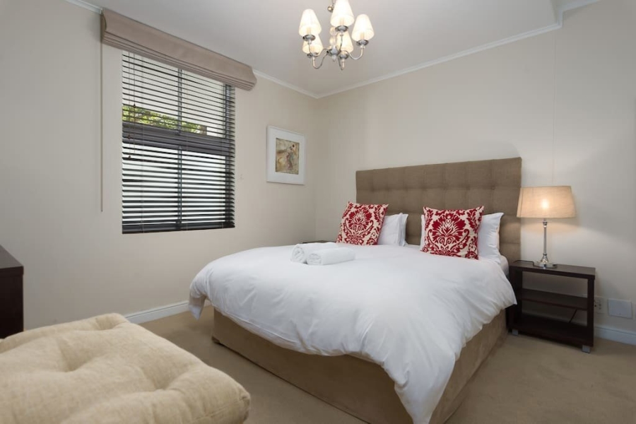 To Let 1 Bedroom Property for Rent in Mouille Point Western Cape